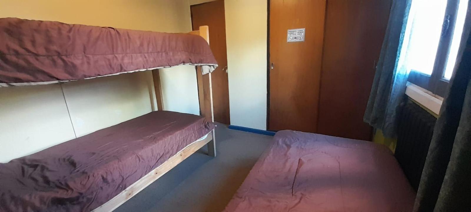 Hostel Arrayan San Carlos de Bariloche Habitación foto