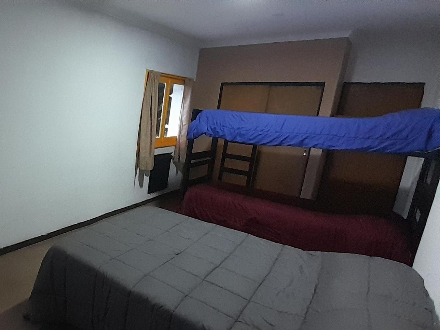Hostel Arrayan San Carlos de Bariloche Habitación foto